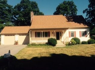 21 Lynch Ave, Somerset, MA 02726