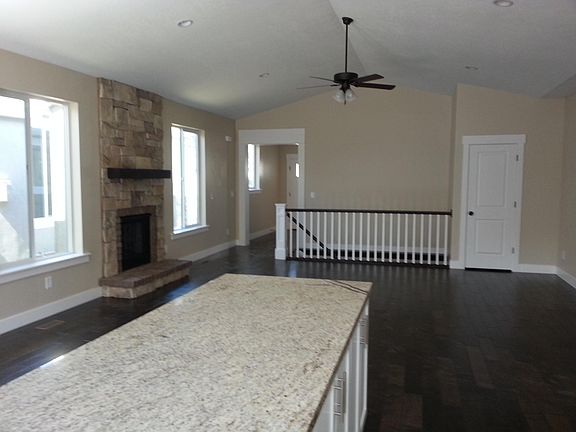 3rd image of 201 E Red Pine Dr 6 Alpine Utah #84004