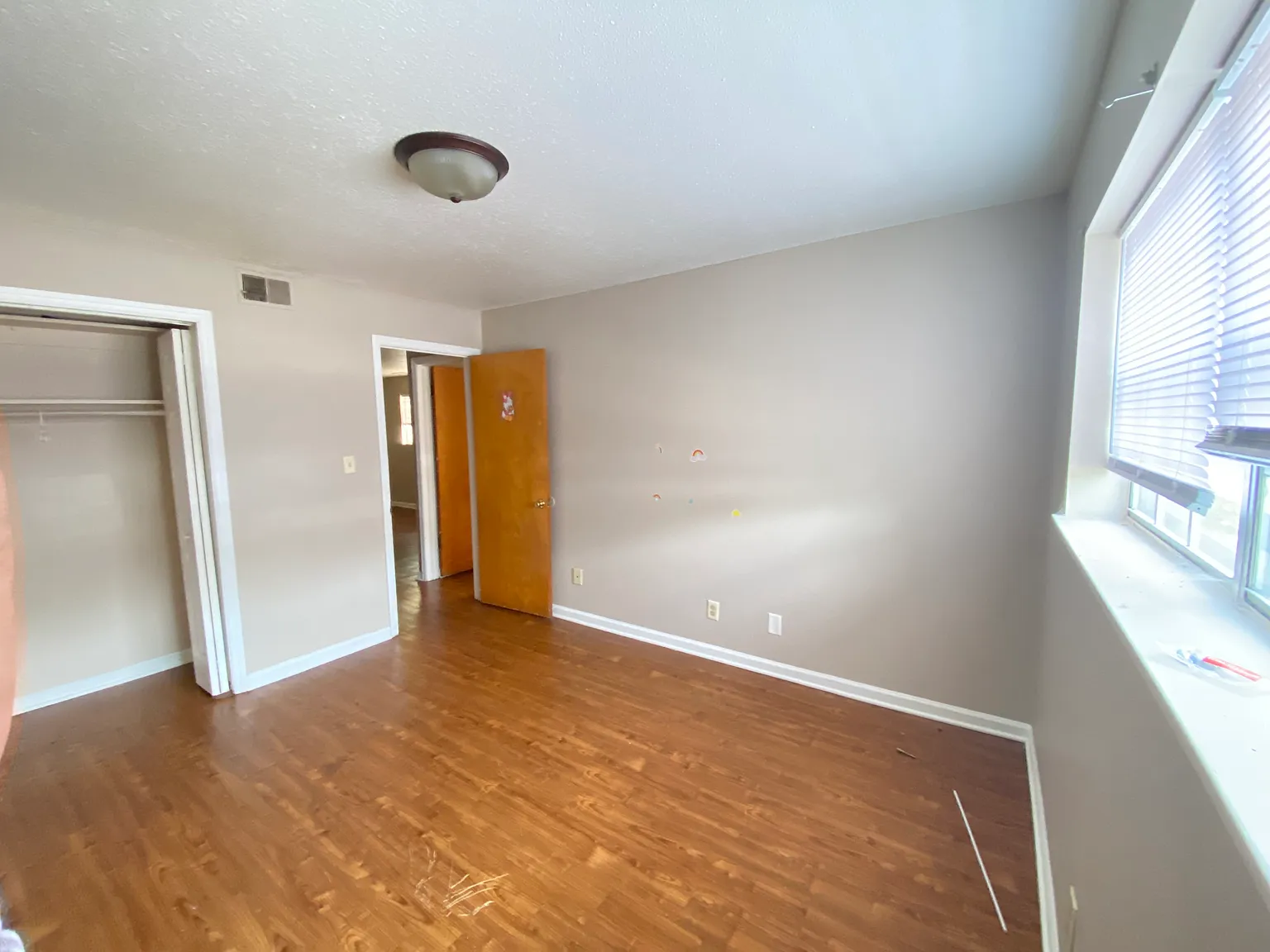 2 bed, 600 sqft, $775 — Photo 2