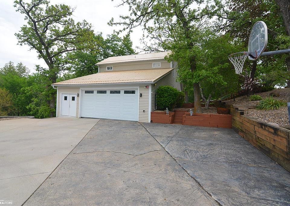 25 Fore Seasons Dr, Grinnell, IA 50112 Zillow