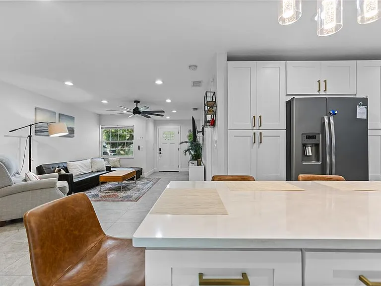 6822 S Wall St — Photo 19