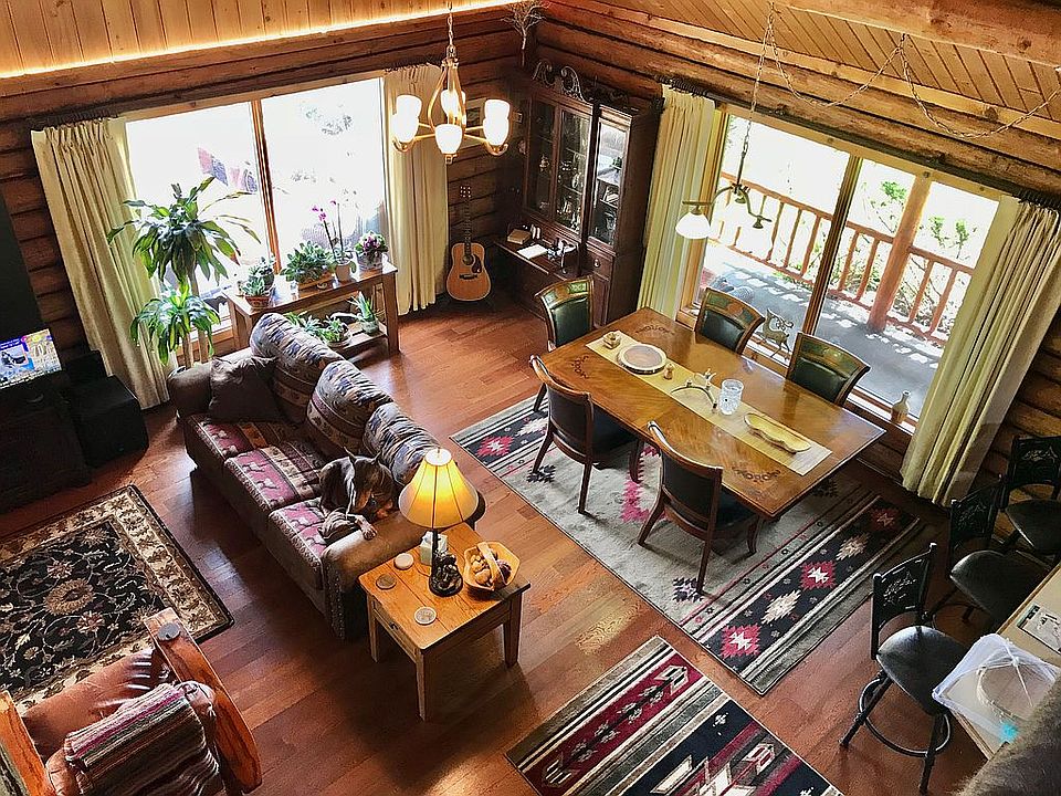 2nd image of 437 Sendero Dr