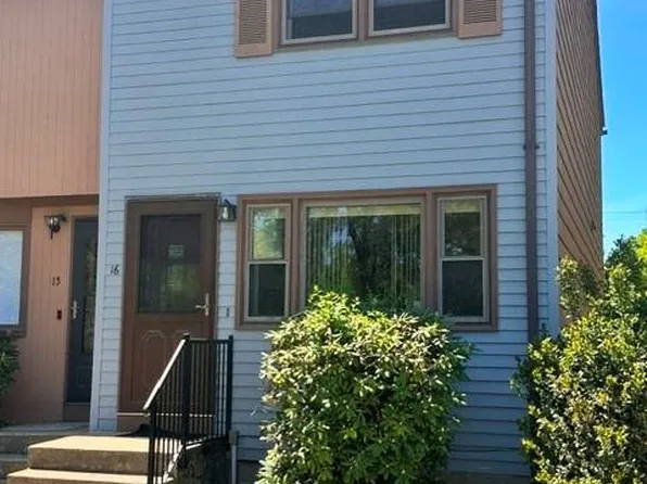 275 Grotto Ave APT 16, Pawtucket, RI 02860