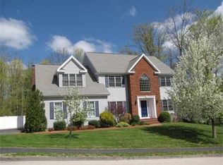 6 Trowbridge Cir, Shrewsbury, MA 01545