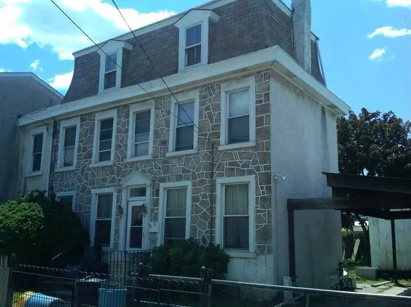 36 W Front St, Bridgeport, PA 19405