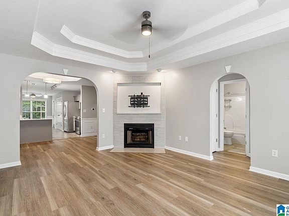 2nd image of 125 Hayesbury Ct