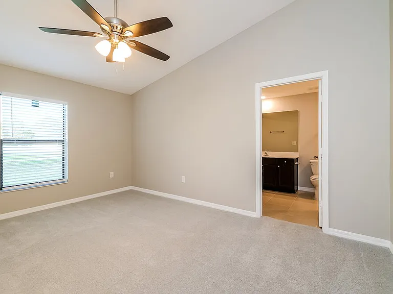 246 Hyacinth Ct — Photo 11