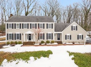 12 Waldon Rd, Washington Twp., NJ 07830