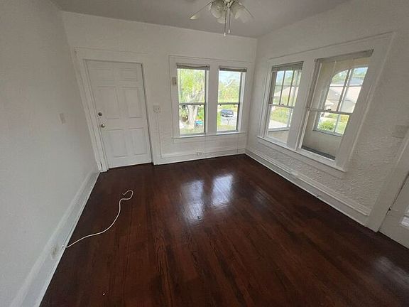 2nd image of 2330 S Ferncreek Ave APT B