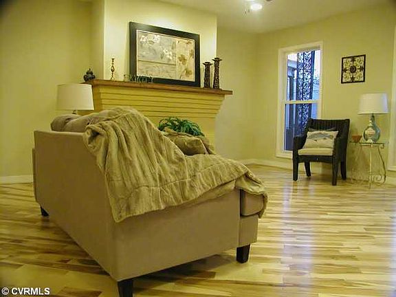 2nd image of 529 N 21st St