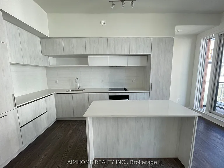 14 David Eyer Rd #1031 — Photo 7