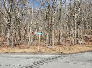 2604 Arciel Dr, Albrightsville, PA 18210