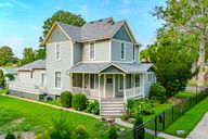 photo property thumbnail