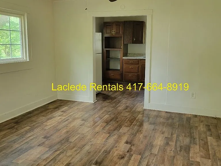540 Center Ave — Photo 2