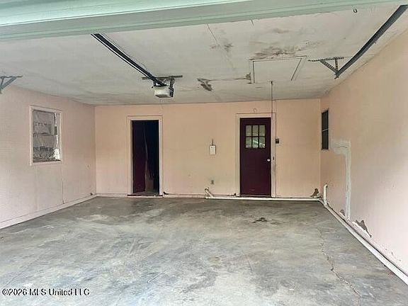 4th image of 1132 Verbena St