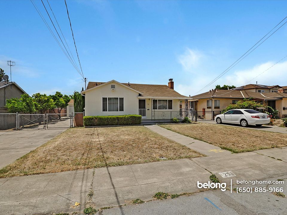 1st image of 25 Cedar Ln