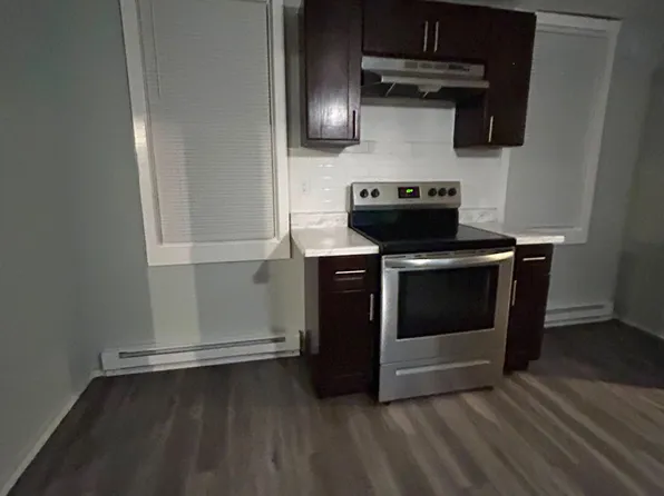 31 Wakefield Ct, New Britain, CT
