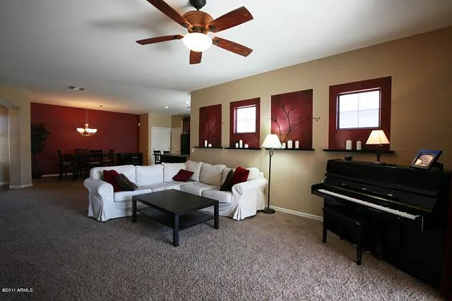 4935 W Harwell Rd — Photo 4