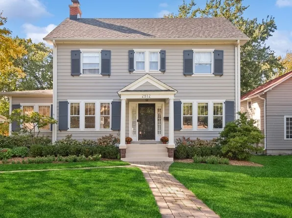 2512 Central Park Ave, Evanston, IL 60201