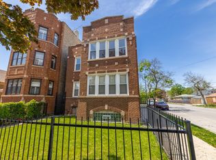 1633 W 76th St APT 2E, Chicago, IL 60620