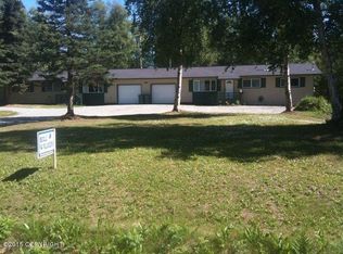 1150 N Leatherleaf Loop, Wasilla, AK 99654