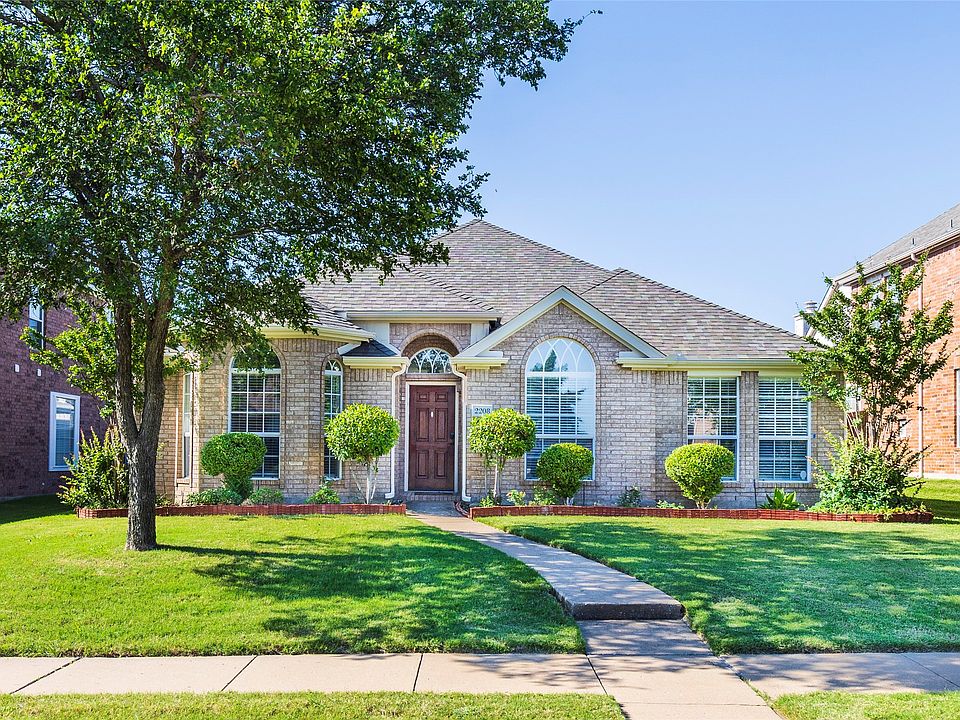 1st image of 2208 Cimmaron Dr