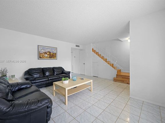 3rd image of 1951 Atlantic Shores Blvd APT 23