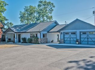 47 Janney Ln, Medford, OR 97501