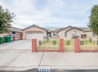 2348 Azalea St, Selma, CA 93662