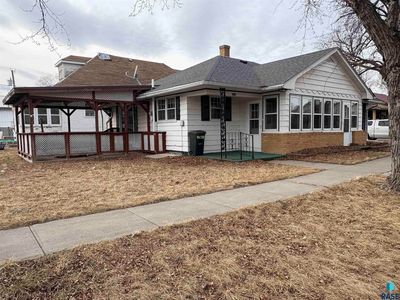 510 5th St, Scotland, SD, 57059