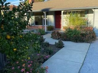 235 Santiago Ave, Redwood City, CA 94061