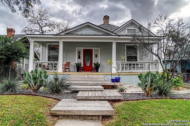 1st image of 940 W Summit Ave