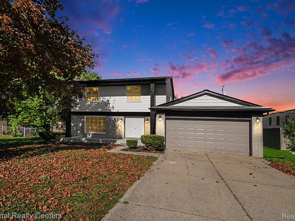 1st image of 18444 Addison Dr