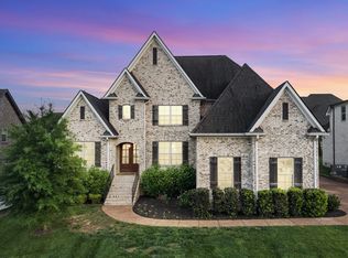 5005 Wallaby Dr, Spring Hill, TN 37174