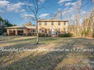 120 Fox Glove Rd, Dallas, NC 28034