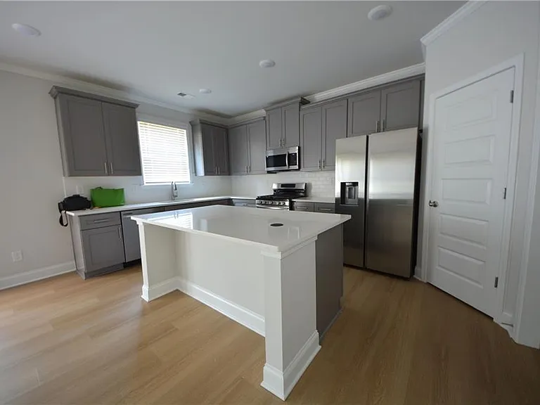 547 Hellen Valley Dr — Photo 26