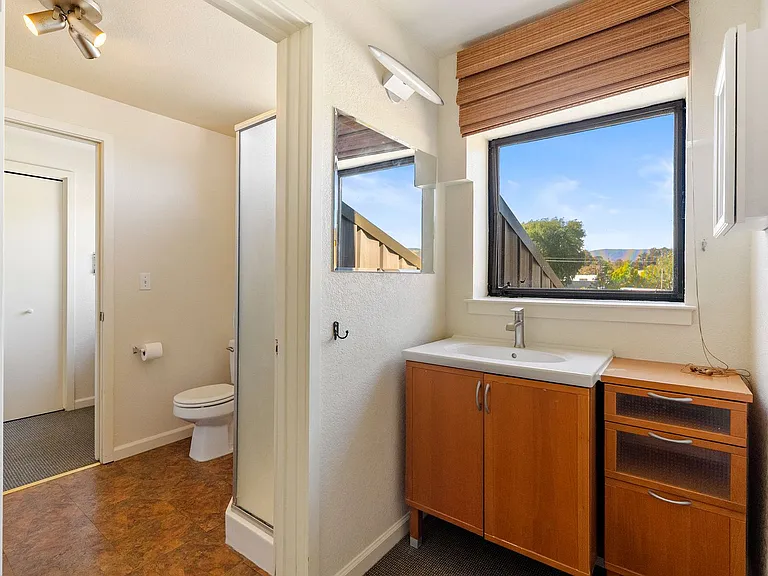 2074-2078 Parker Street - Residential — Photo 19