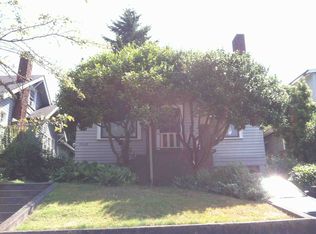 5026 8th Ave NE, Seattle, WA 98105