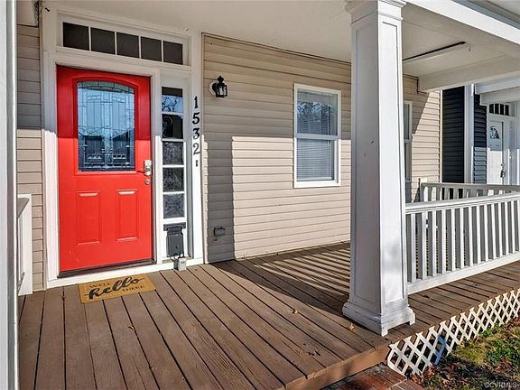 3rd image of 1532 Oakwood Ave