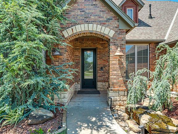 2nd image of 4301 Norfolk Ct