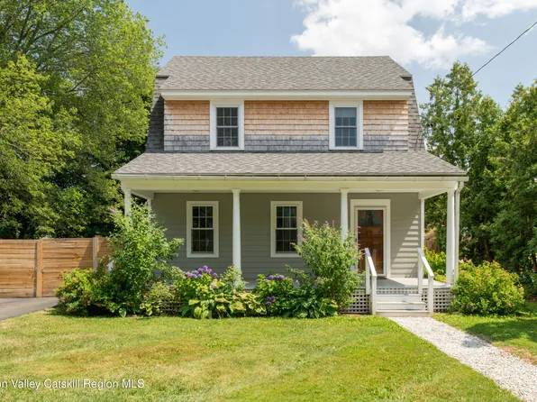 25 S. Jefferson Avenue, Catskill, NY 12414