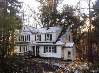 8880 Sisson Hwy, Eden, NY 14057