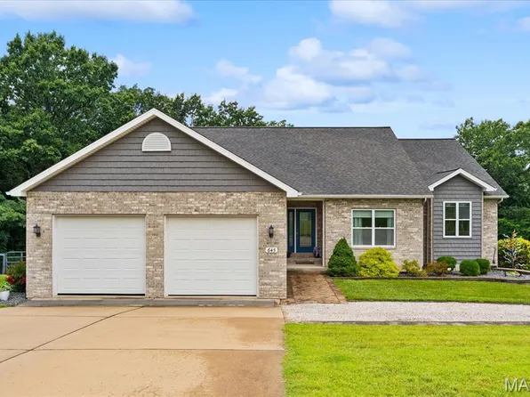 645 Hill Castle Rd, Columbia, IL 62236