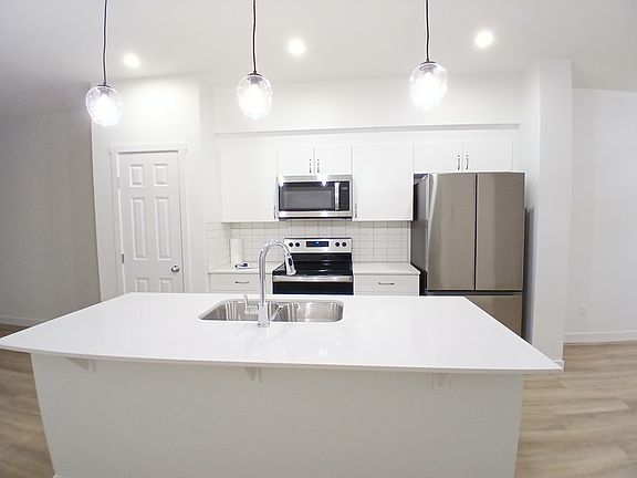 4th image of 5144 Kinney Pl SW