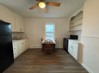 172 Richard St #1R, Cranston, RI 02910