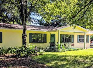 24708 SW 1st Rd, Newberry, FL 32669