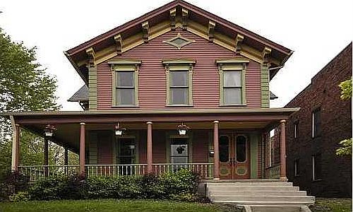 1st image of 557 E Fletcher Ave