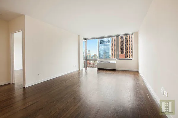 Rented by Halstead Real Estate | media 25
