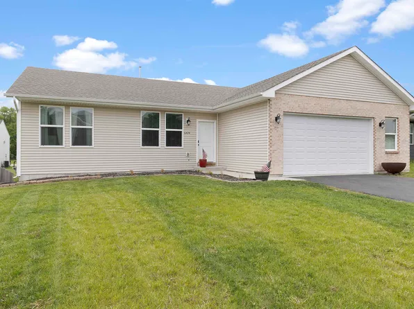 6424 Edgewood Rd, Machesney Park, IL 61115