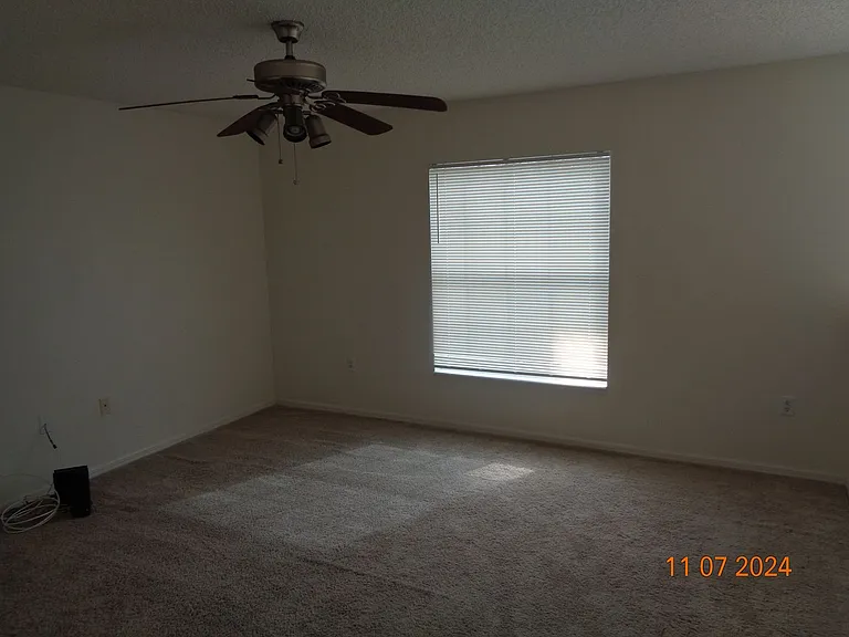 1914 Lynn River Dr — Photo 22